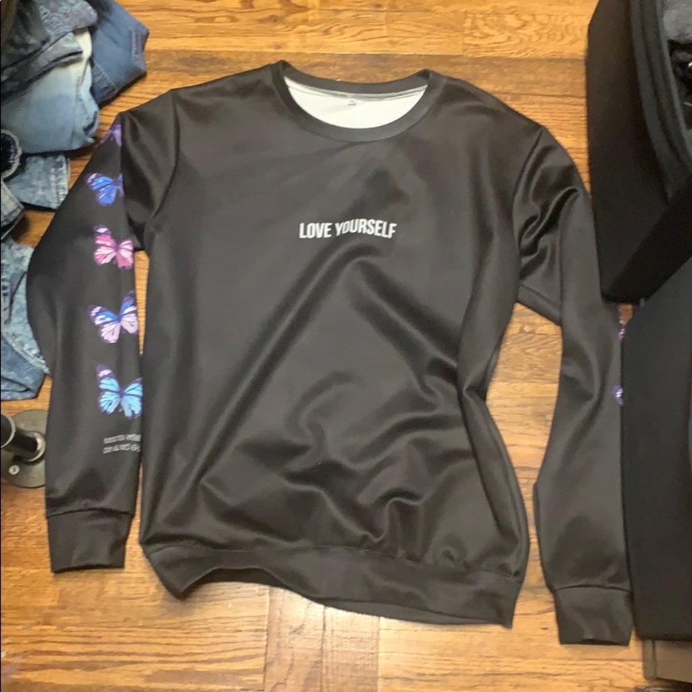 Crewneck
